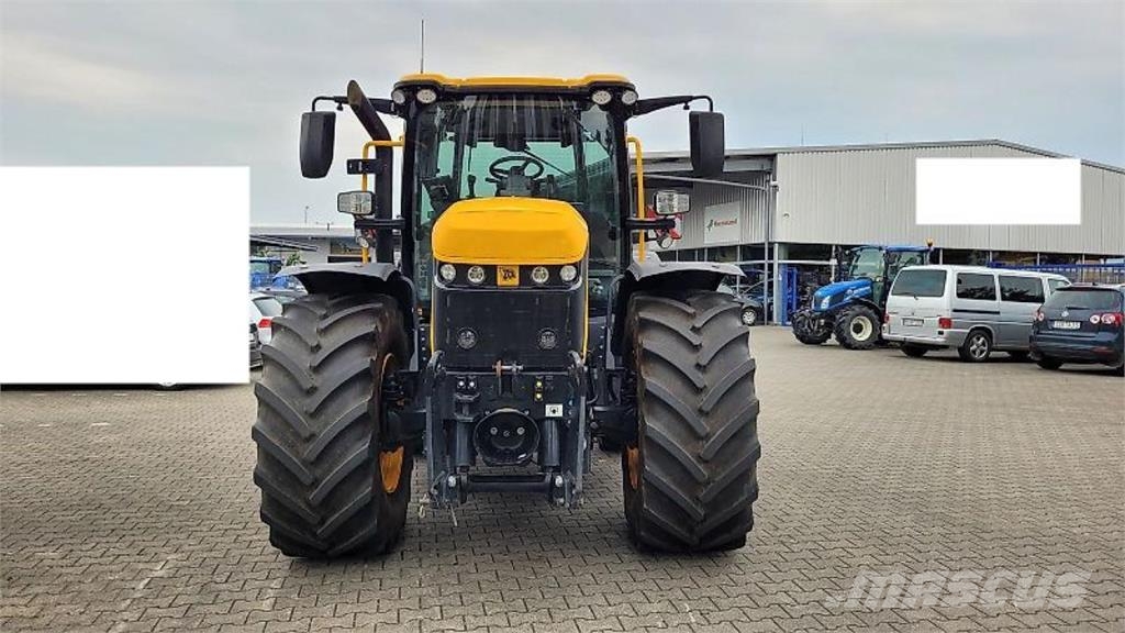 JCB Fastrac 4220 iCON Traktoren
