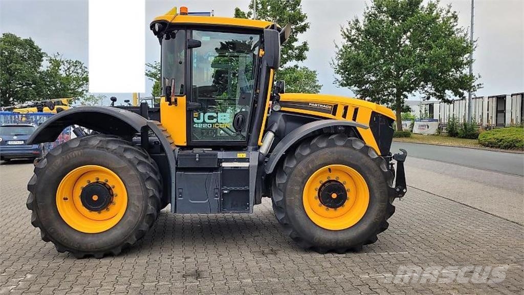 JCB Fastrac 4220 iCON Traktoren