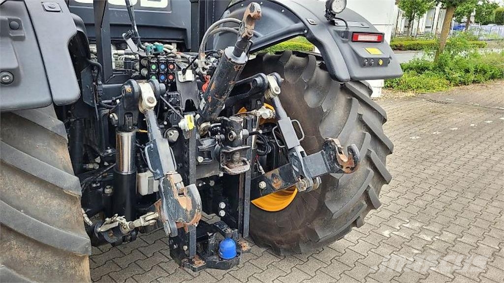 JCB Fastrac 4220 iCON Traktoren