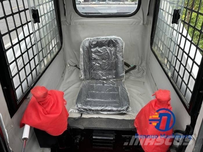 Bobcat S 16 滑移装载机