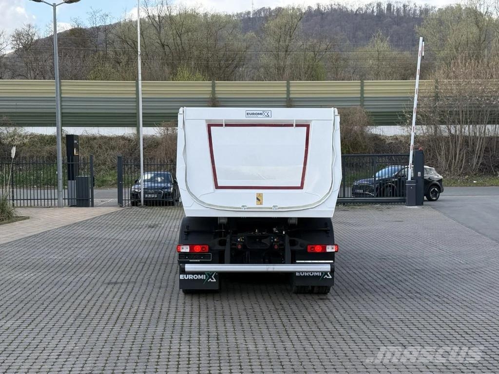 Renault K 480 Renault K480 8X4 EuromixMTP TMK 18 Kipper Bañeras basculantes usadas
