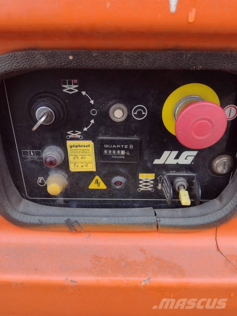 JLG M 4069 剪叉式升降机