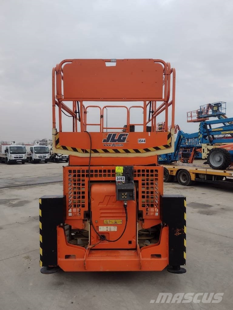 JLG M 4069 剪叉式升降机