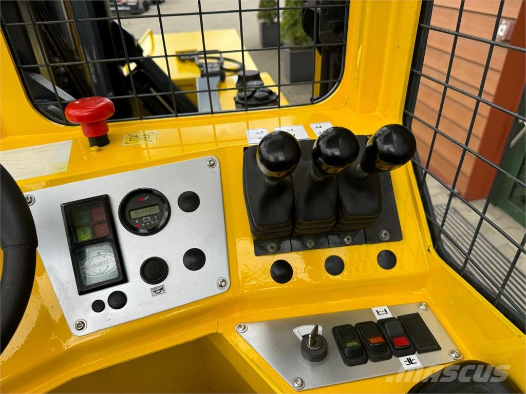 Combilift C4000EST / Electric / Battery 2023 year Чотириходові річ-траки