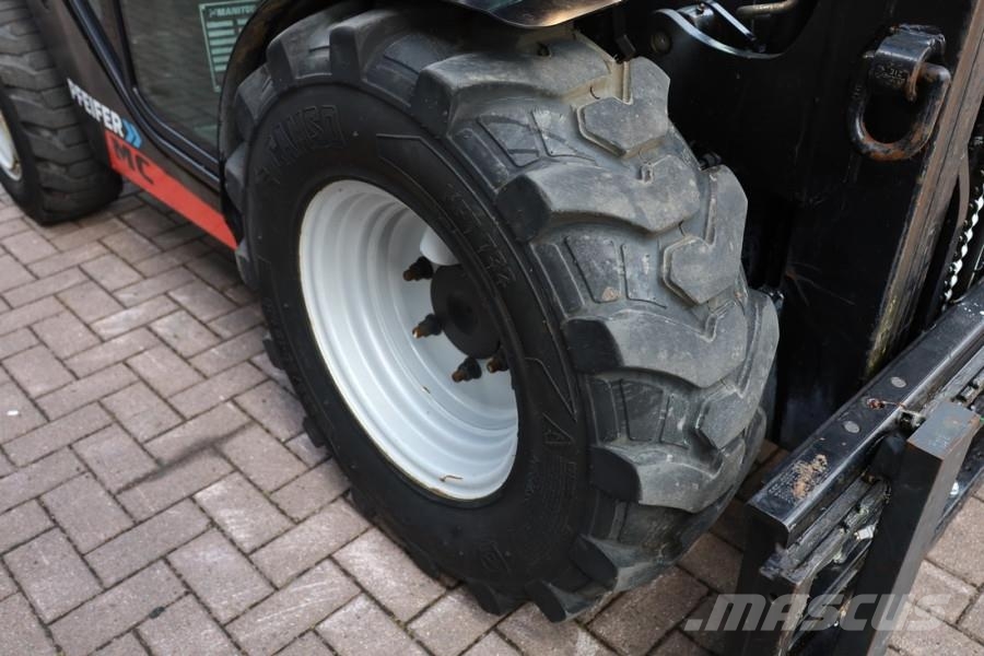 Manitou MC25-4 Valid Inspection, Diesel, 4x4 Drive, 2.5t C Arazi tipi forklift