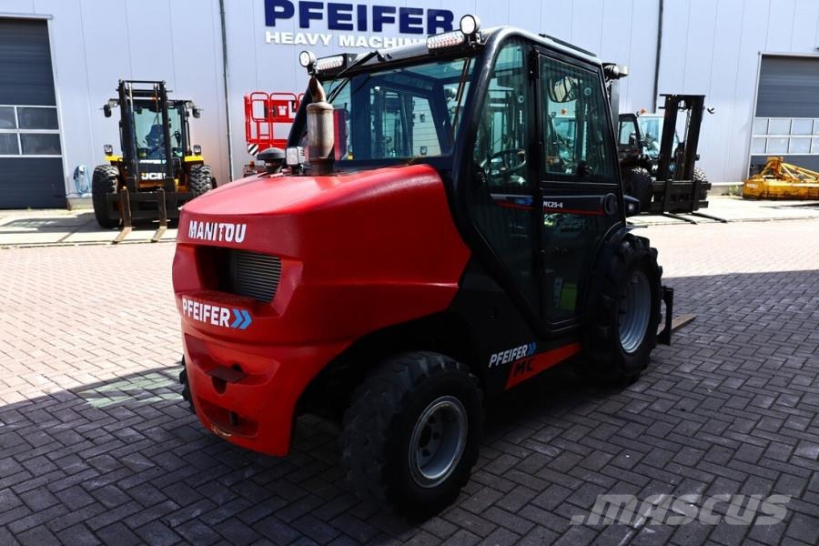 Manitou MC25-4 Valid Inspection, Diesel, 4x4 Drive, 2.5t C Arazi tipi forklift