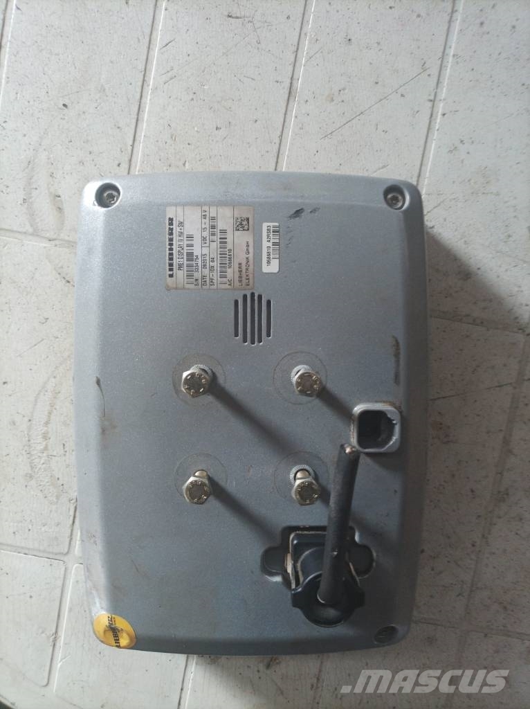 Liebherr R 916 LC Sähkö ja elektroniikka