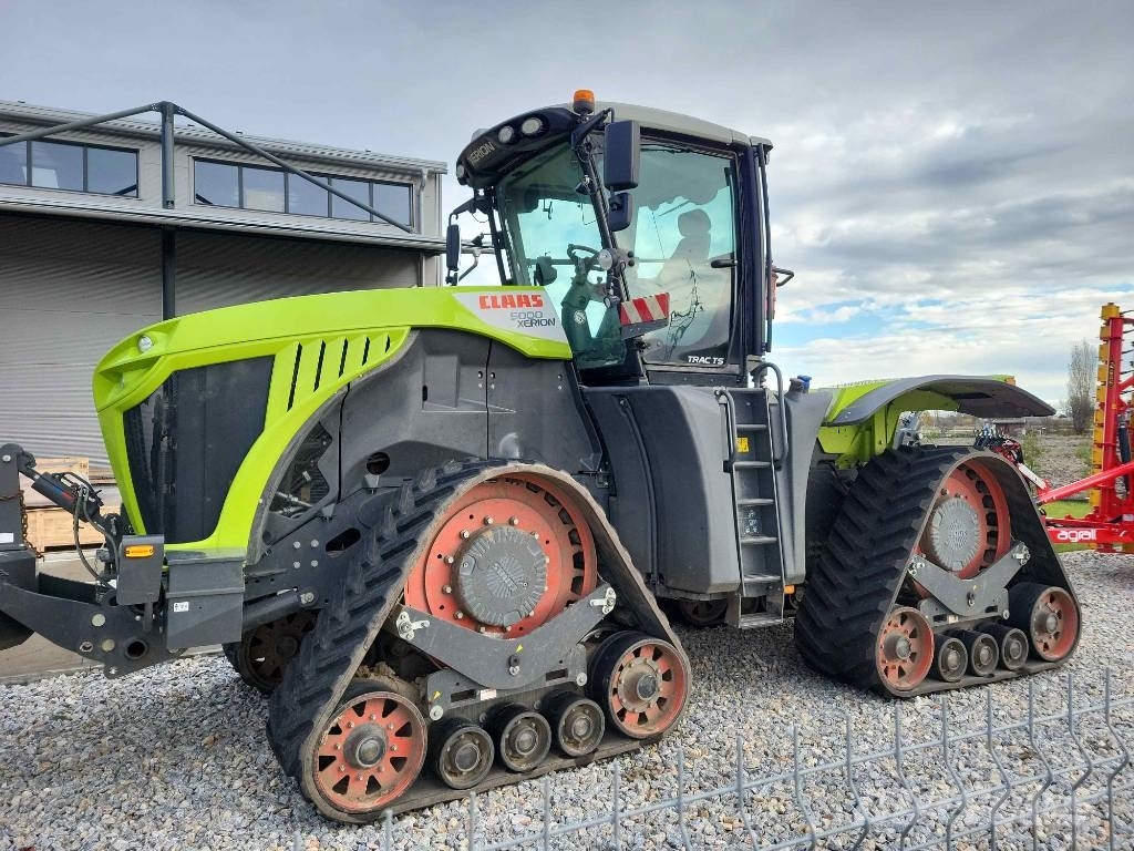 CLAAS Xerion 5000 Trac TS 트랙터