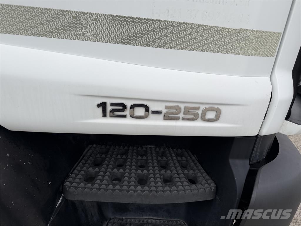 Iveco Iný model VIN 012 Platvormid