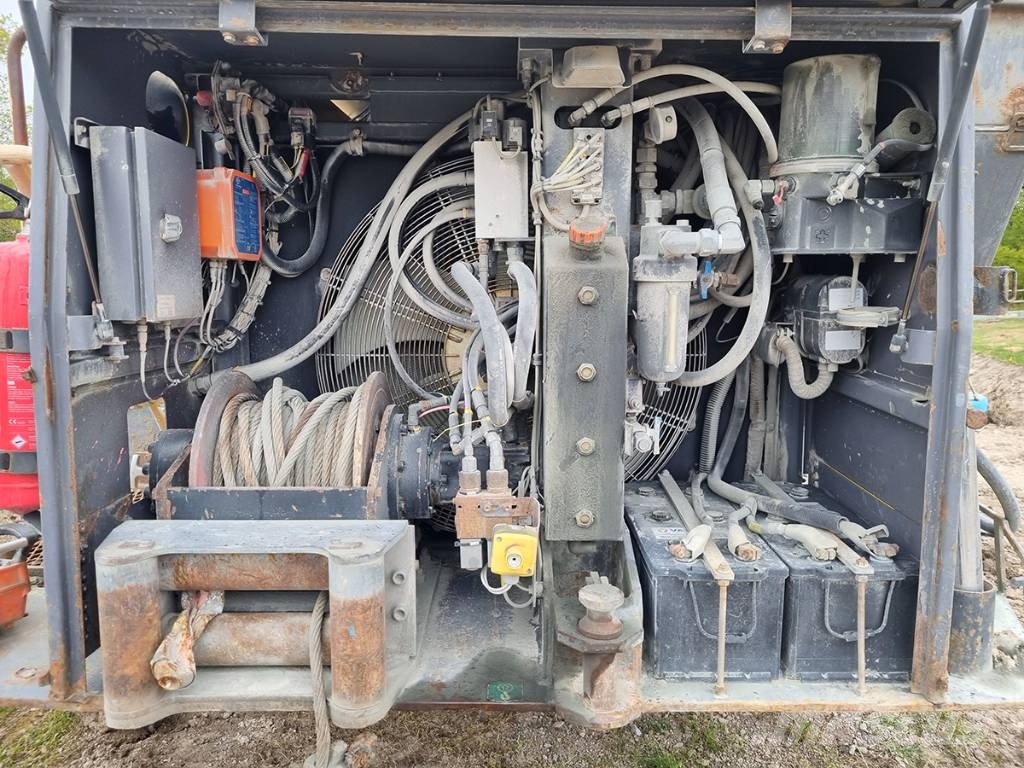 Atlas Copco D3-03 Surface drill rigs