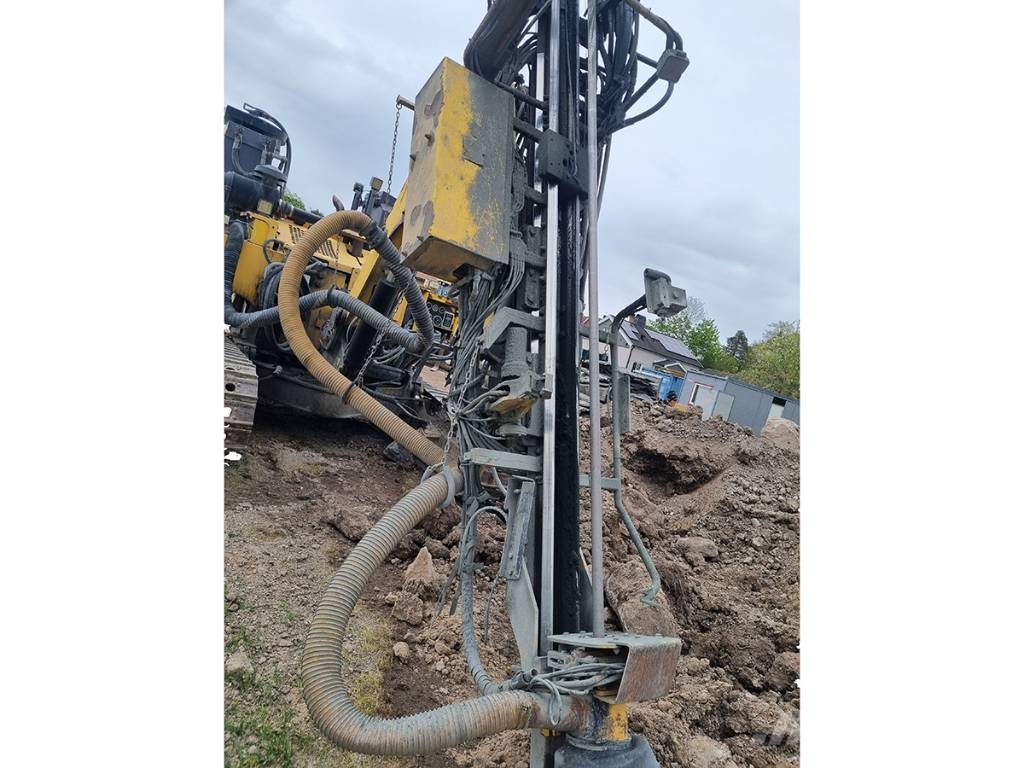 Atlas Copco D3-03 Surface drill rigs