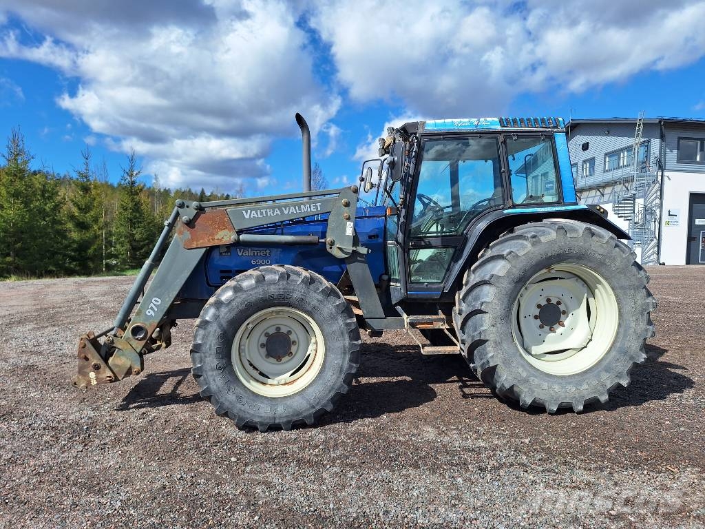Valtra Valmet 6900 الجرارات