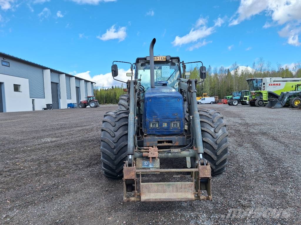 Valtra Valmet 6900 الجرارات