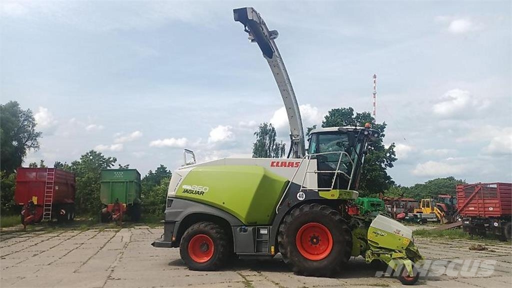 CLAAS Jaguar 860 Selbstfahrende Häcksler
