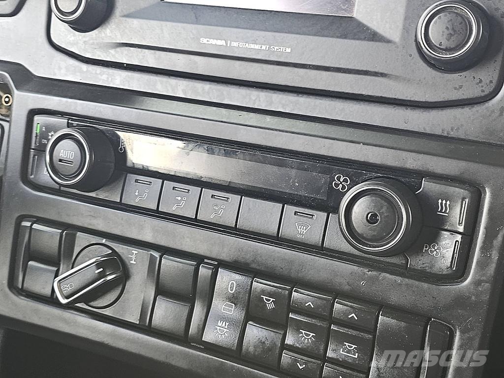 Scania R410 Nyergesvontatók