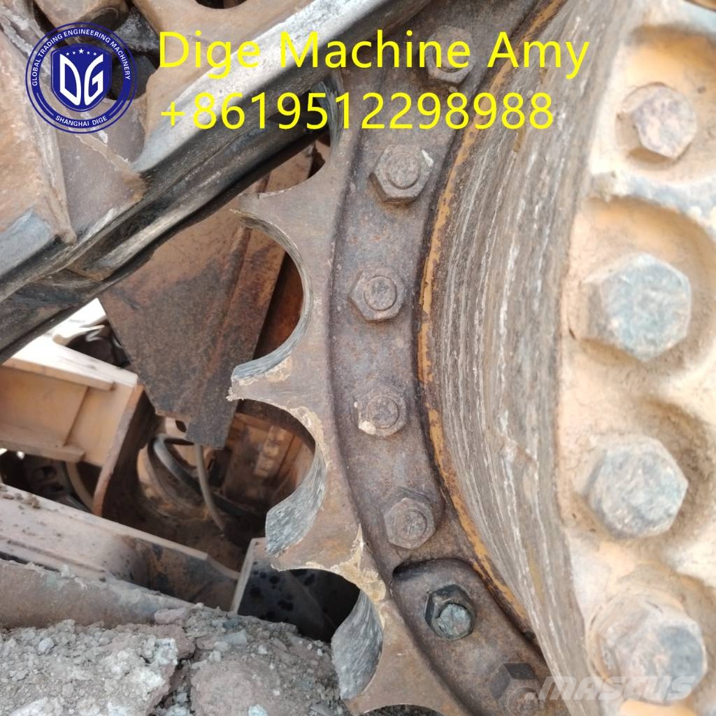 CAT D 10 R بلدوزرات مجنزرة