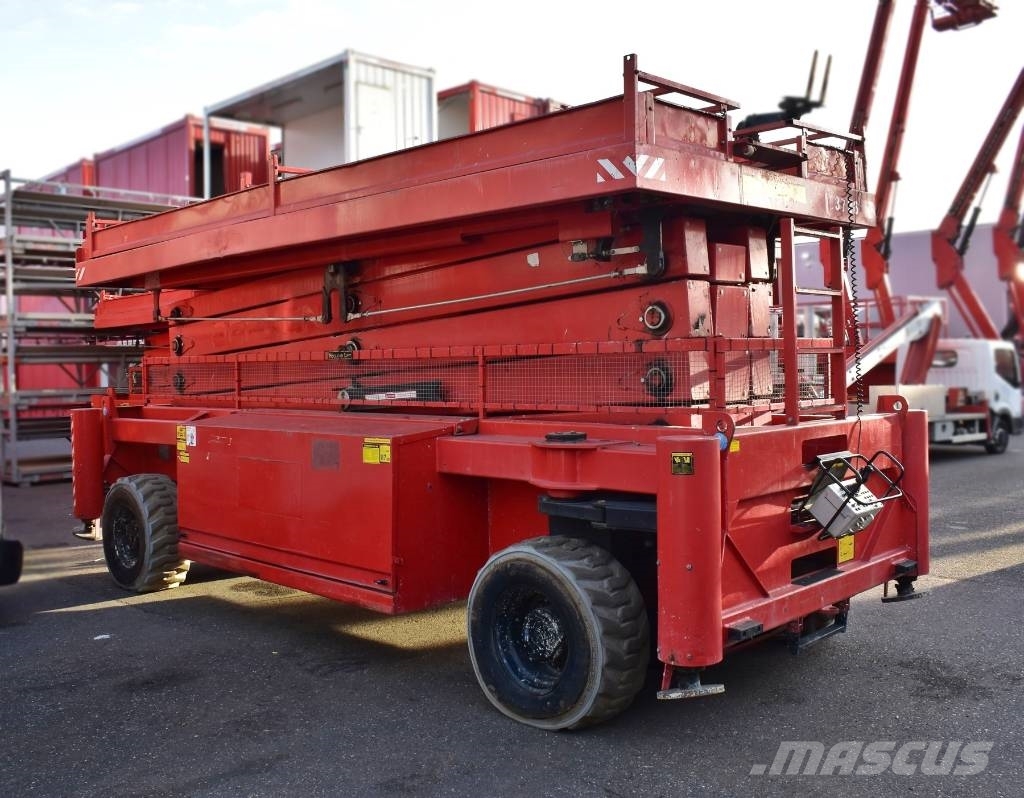 Holland Lift Combistar M-250HYL25 4WD/P/N Scissor lifts