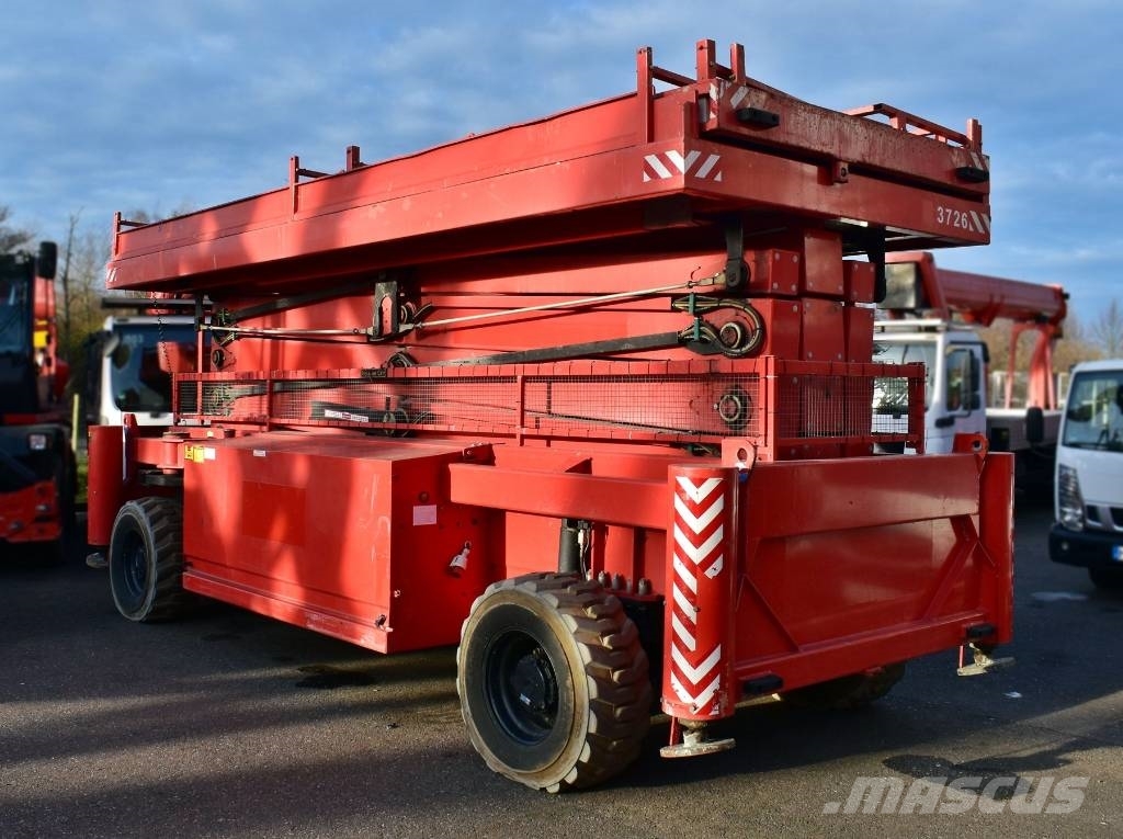 Holland Lift Combistar M-250HYL25 4WD/P/N Scissor lifts