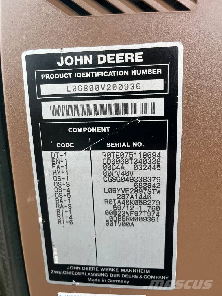 John Deere 6800 Tratores Agrícolas usados