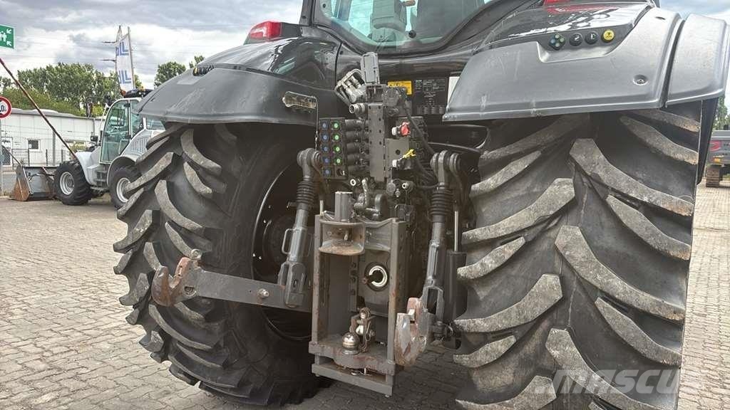 Valtra T234D 0 Traktori