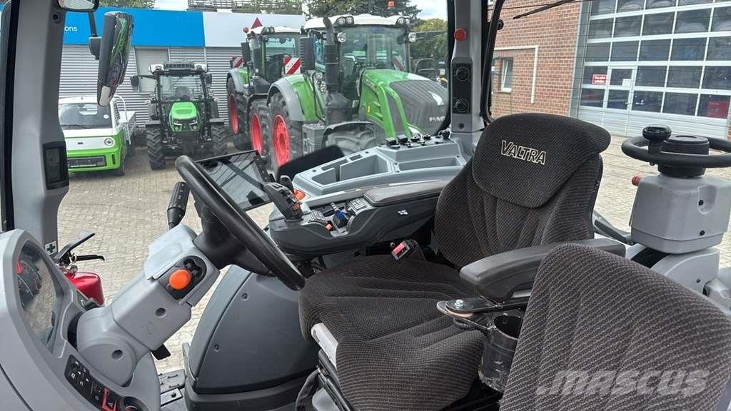 Valtra T234D 0 Tractores