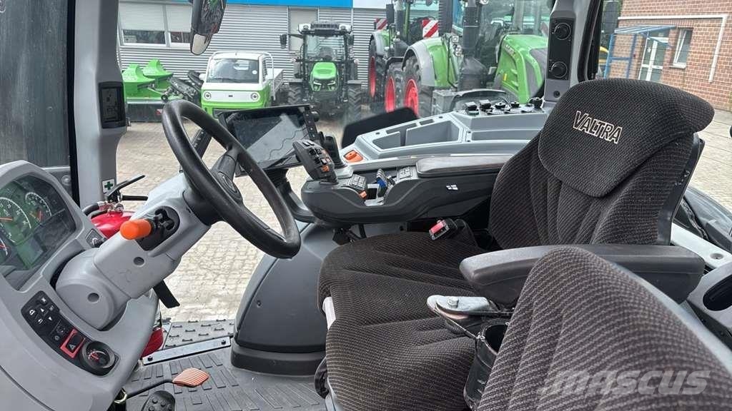 Valtra T234D 0 Tractores