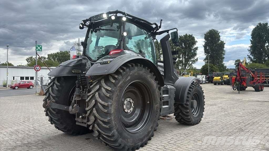 Valtra T234D 0 Traktori