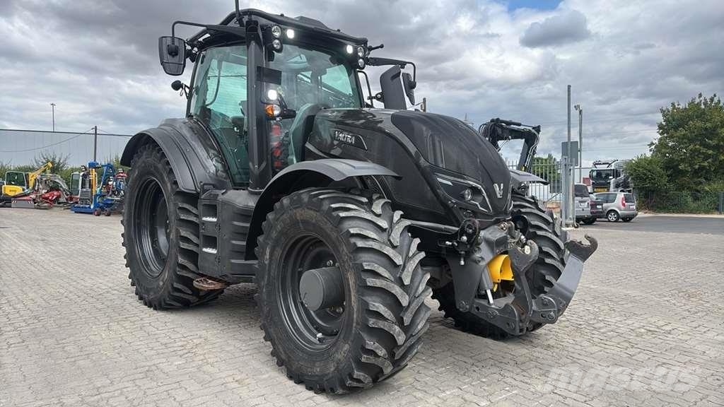 Valtra T234D 0 Tractores