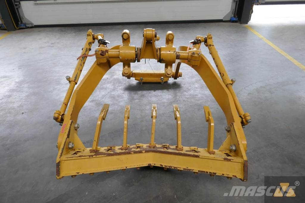 CAT 140M Scarifier Ostale komponente
