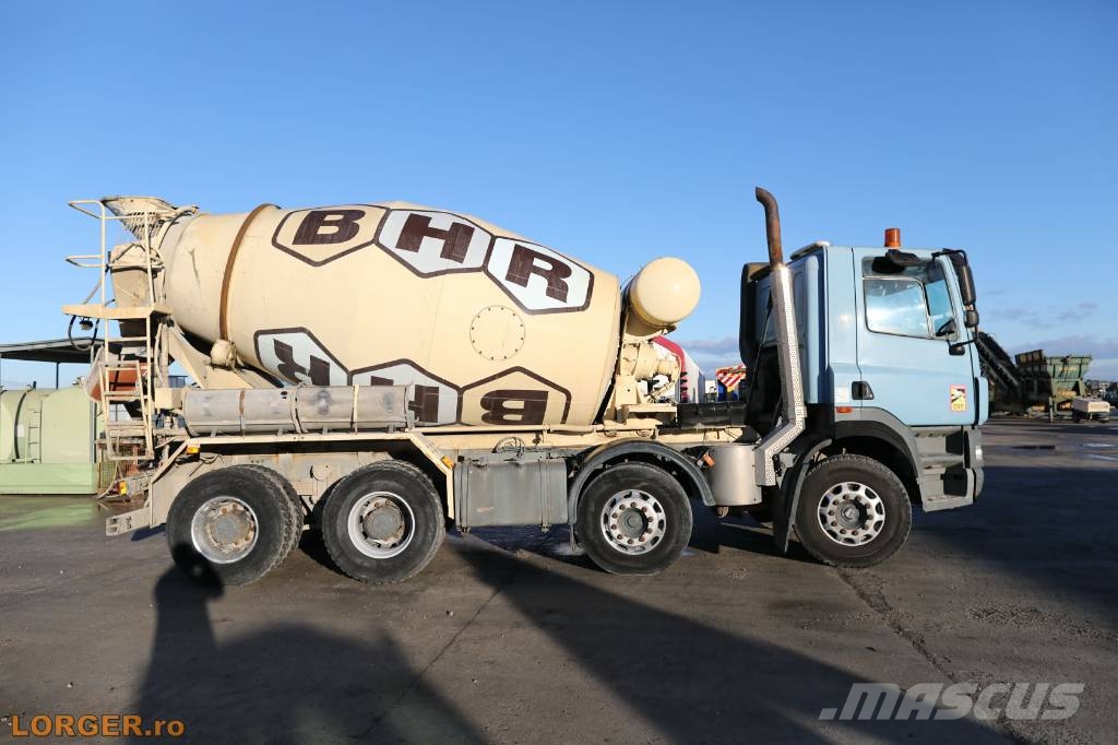 DAF CF85 8×4 Cementbil