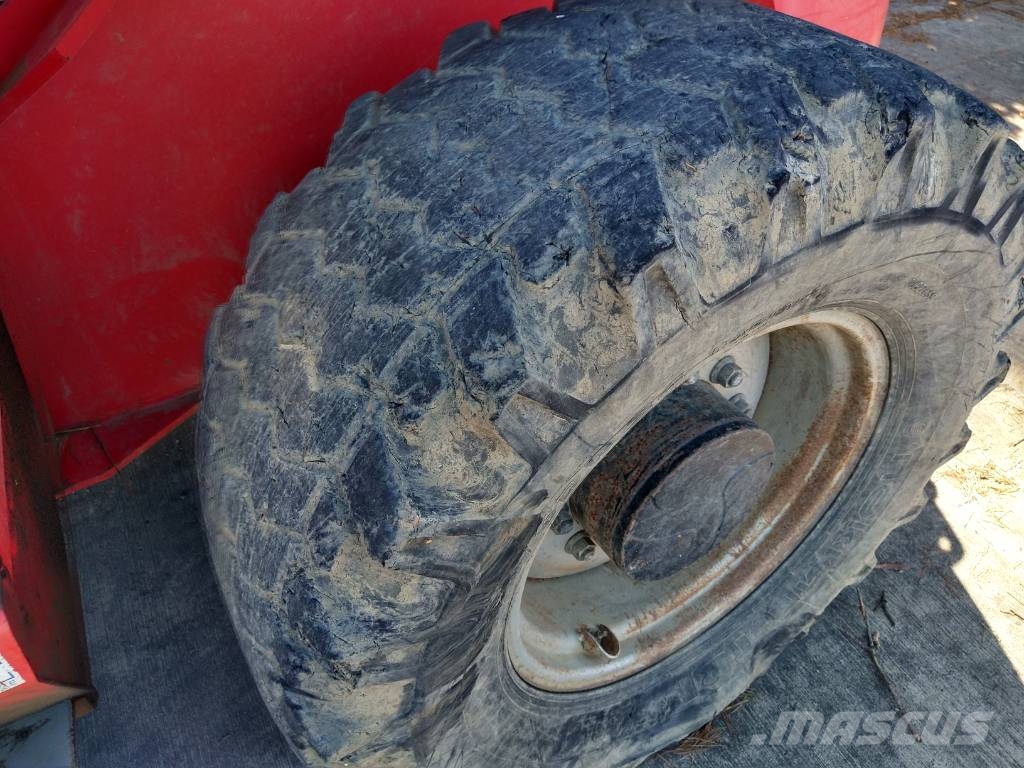 Manitou MLT 845-120 LSU (395) مناولات متداخلة