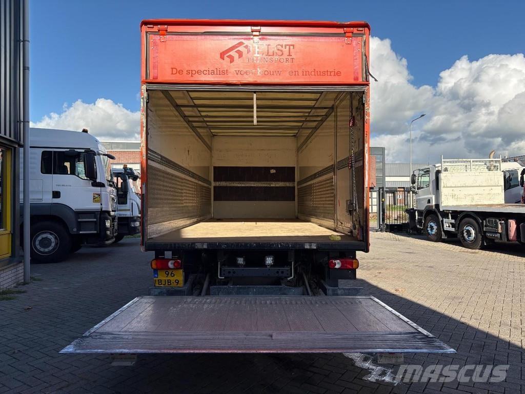 DAF LF 210 + LOADLIFT + 12 TON + BOX 7.10 METER + SMAR Caminhões baú