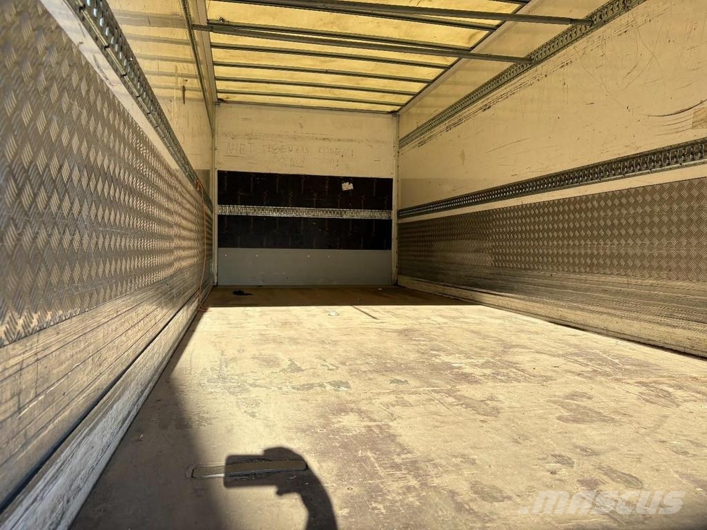 DAF LF 210 + LOADLIFT + 12 TON + BOX 7.10 METER + SMAR Box body trucks