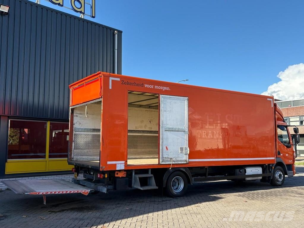 DAF LF 210 + LOADLIFT + 12 TON + BOX 7.10 METER + SMAR Caminhões baú