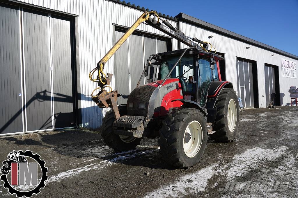 Valtra N101 / TPG95T Traktorid