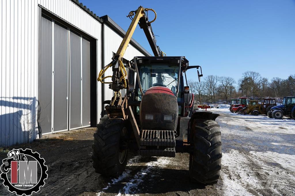 Valtra N101 / TPG95T Traktorid