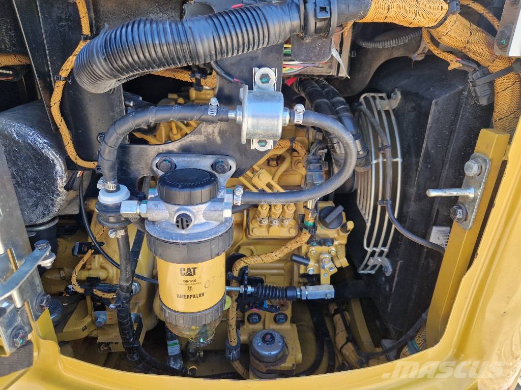 CAT CAT 302.7 CR 2021r hydrauliczne szybkozłącze Minigraafmachines < 7t