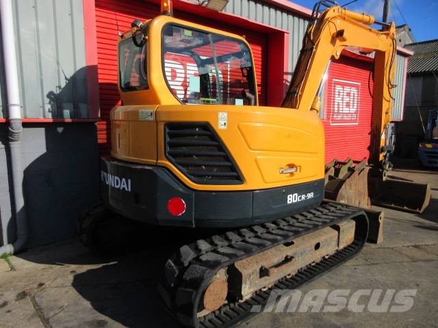 Hyundai R 80 CR-9A حفارات وسط 7 طن - 12 طن