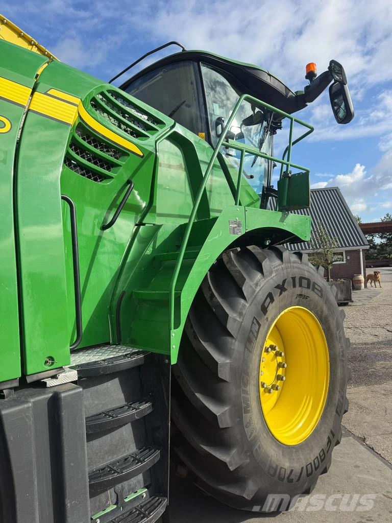 John Deere 8600 JD 8600 4 WD 40 KM Harvester Airco Combine Flishuggar