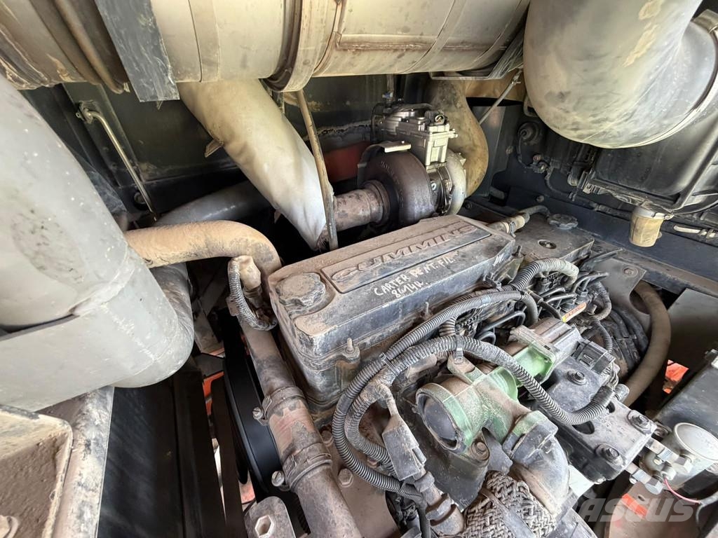 Hitachi ZW220-5B 轮式装载机