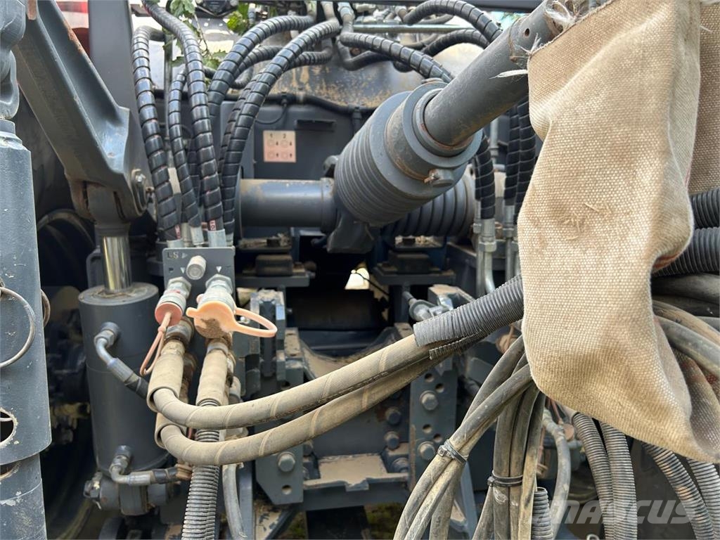 Kirovets K743 mit Mercedes Motor OM470LA 曳引機