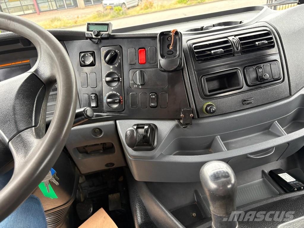 Mercedes-Benz Axor 2633 + HIAB 122 B-2 + 6X4 + REMOTE + MANUAL Grúas todo terreno