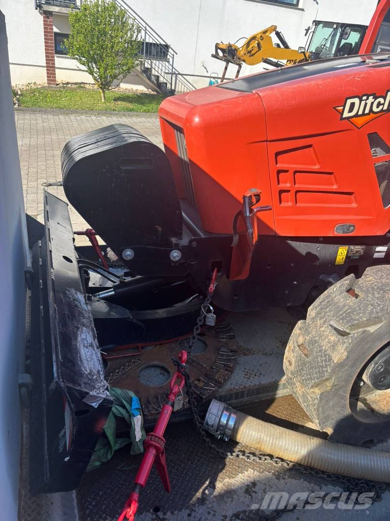 Ditch Witch RT 80 Trenchers