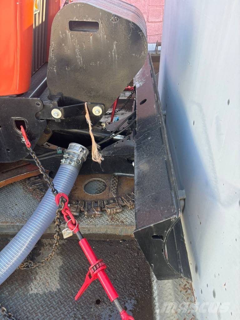 Ditch Witch RT 80 Trenchers