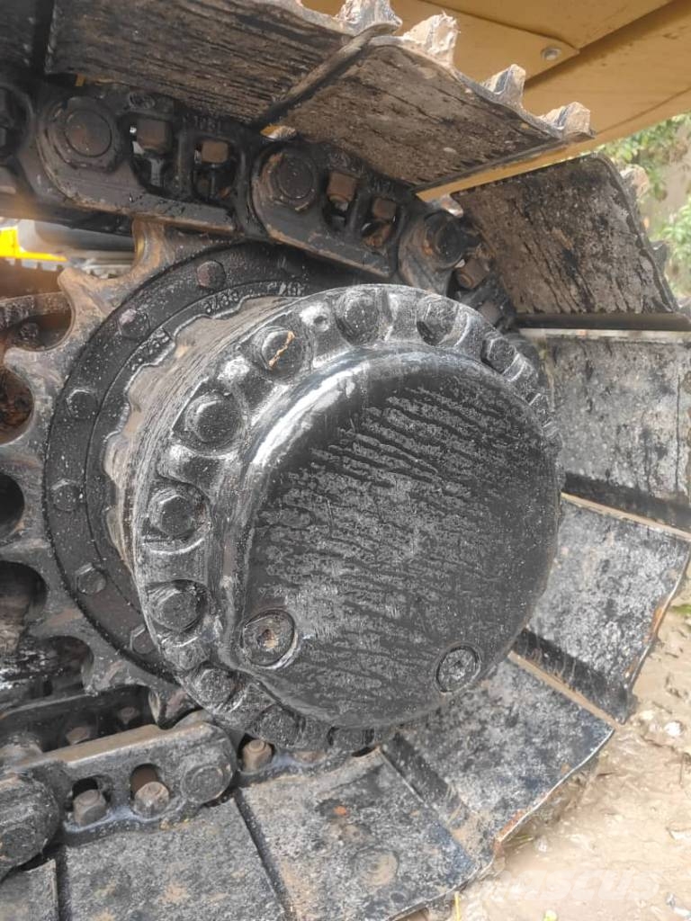 CAT 330D2L Escavadeiras de esteiras