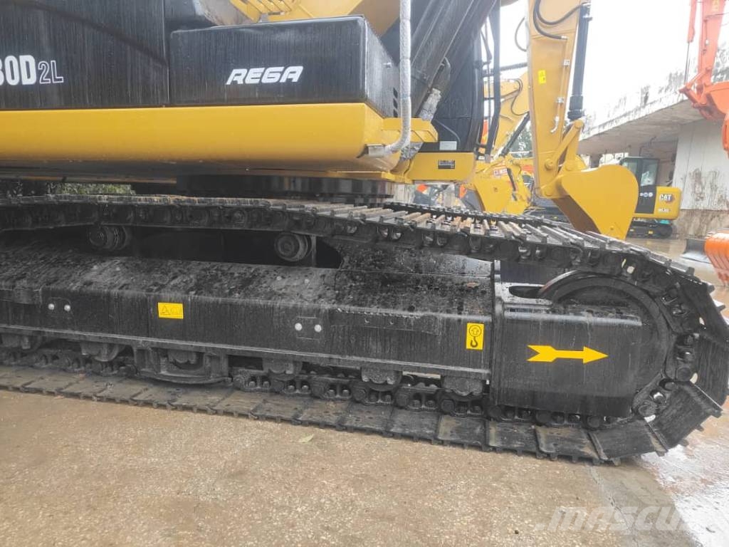 CAT 330D2L Escavadeiras de esteiras