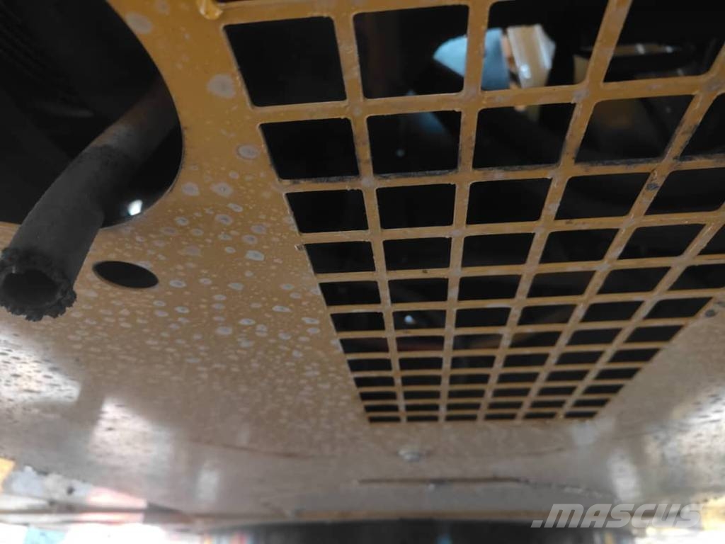 CAT 330D2L Escavadeiras de esteiras