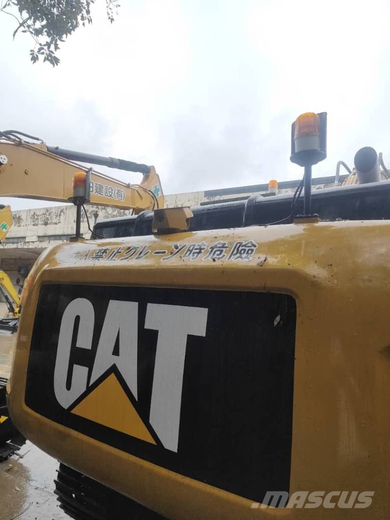 CAT 330D2L Escavadeiras de esteiras