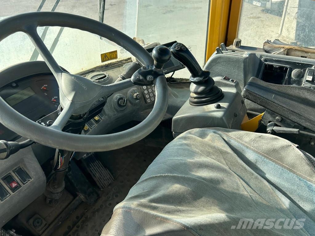 Volvo L60E 轮式装载机