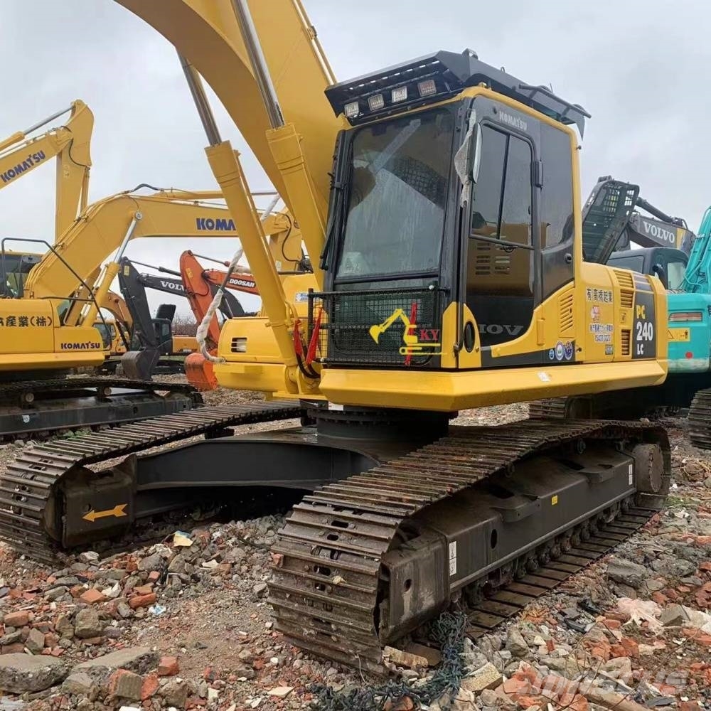 Komatsu PC 240 Верижен екскаватор